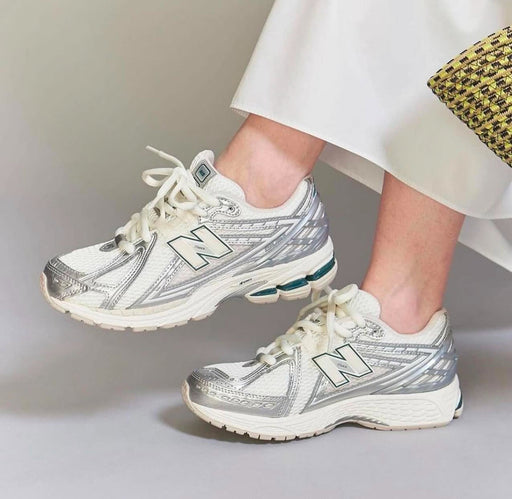 New Balance 1906R Silver Metallic Sea Salt