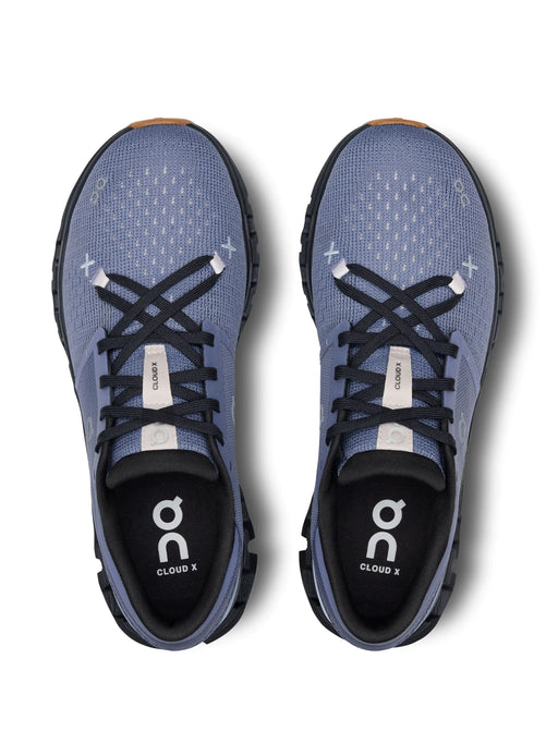 ON Cloud X 4 training trainers in dark grey and black