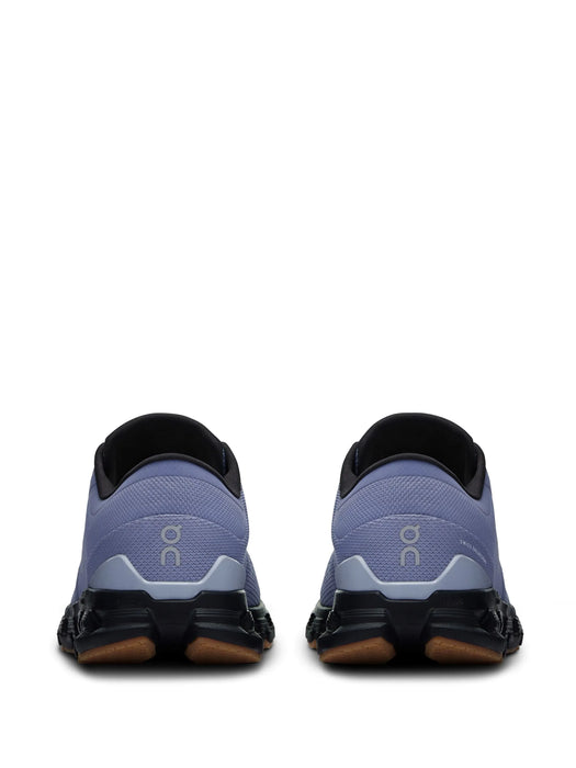 ON Cloud X 4 training trainers in dark grey and black