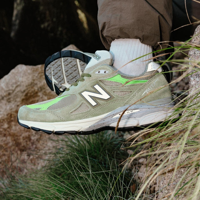 （ M990pp3) New Balance 990v3 Patta Keep Your Family Close ，
