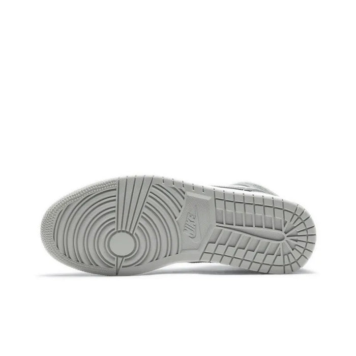 Air Jordan 1 Mid Light Smoke Grey