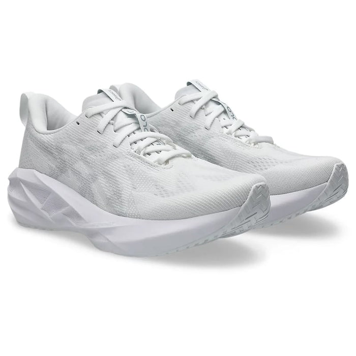 Asics Novablast 5 White & Piedmont Grey