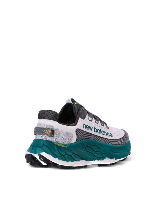 New Balance Fresh Foam X More Trail v3