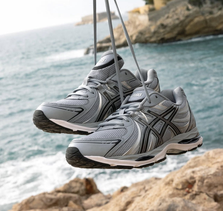 Asics Gel-SEKIRAN  Sliver