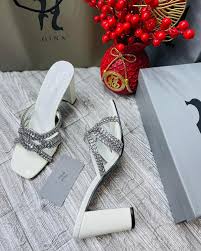 Gina Sandal block heels white