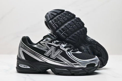New Balance 740 Black & Silver Metallic
